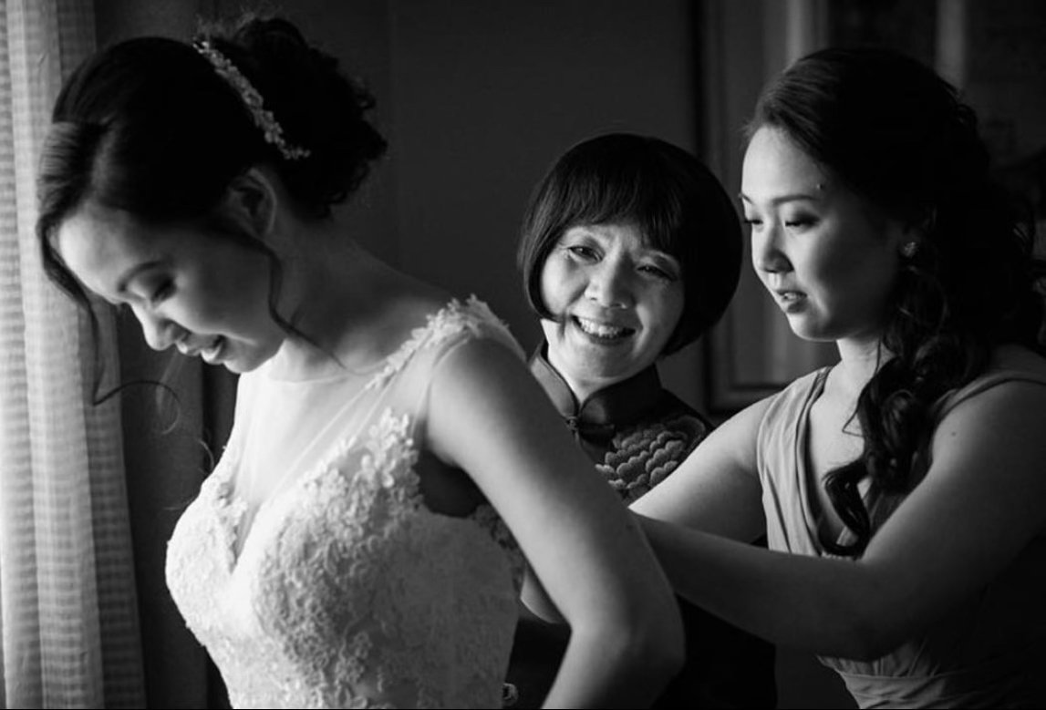 On-Location vs. Salon: Which Is Right for Your Wedding Morning?